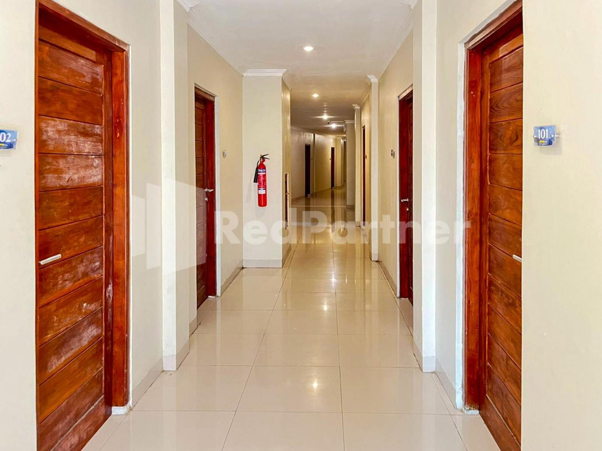 Temon Hotel Andono Near Yia Mitra Reddoorz מראה חיצוני תמונה